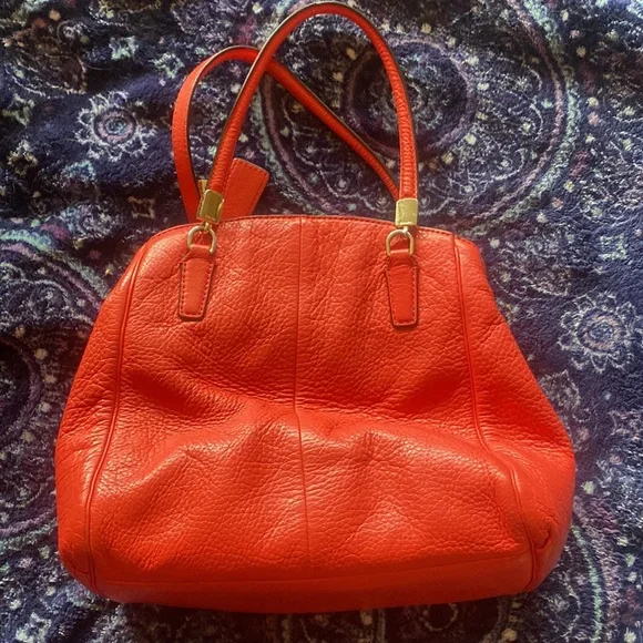 Coach Maddison Minetta Purse - Picture 2 of 5